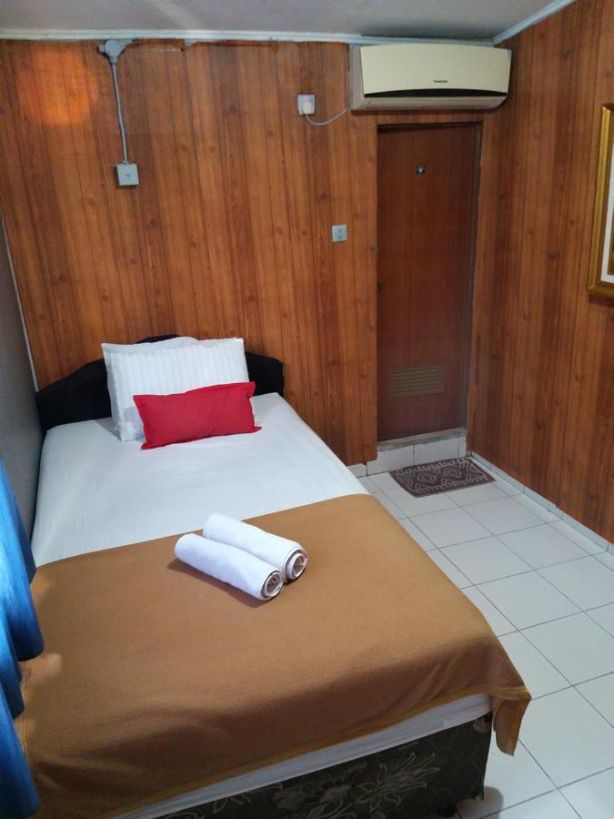 Venice Guest House Redpartner Jakarta Eksteriør bilde